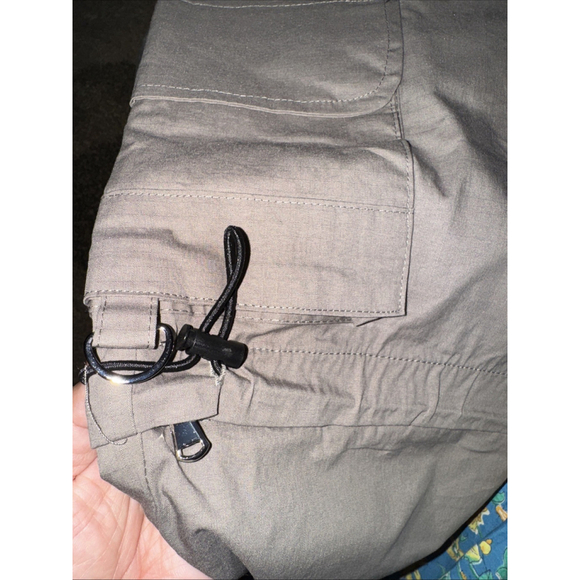 Club Paradise Essential Cargo Pants Olive MRSP $94 - Picture 6 of 8